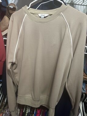 SPANX  women’s  Crewneck Sweater and pants in Beige NWOT